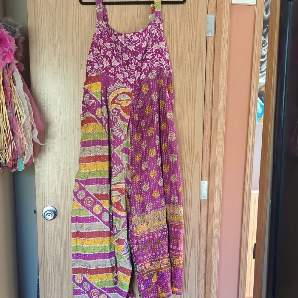 Kantha Bae Crossroads